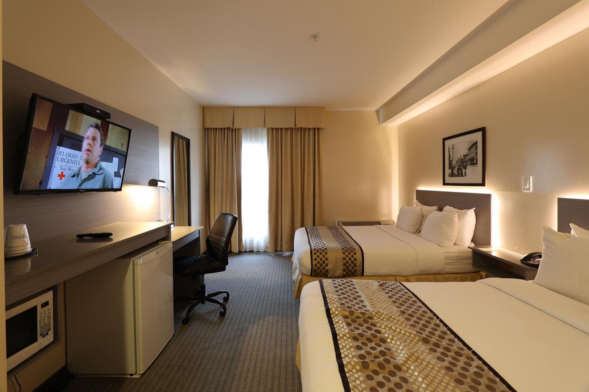 Days Inn By Wyndham Surrey Exteriör bild