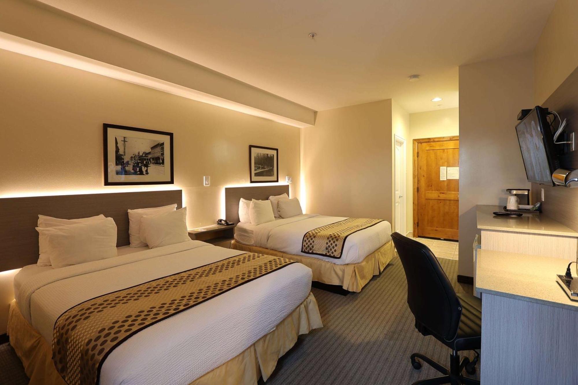 Days Inn By Wyndham Surrey Exteriör bild